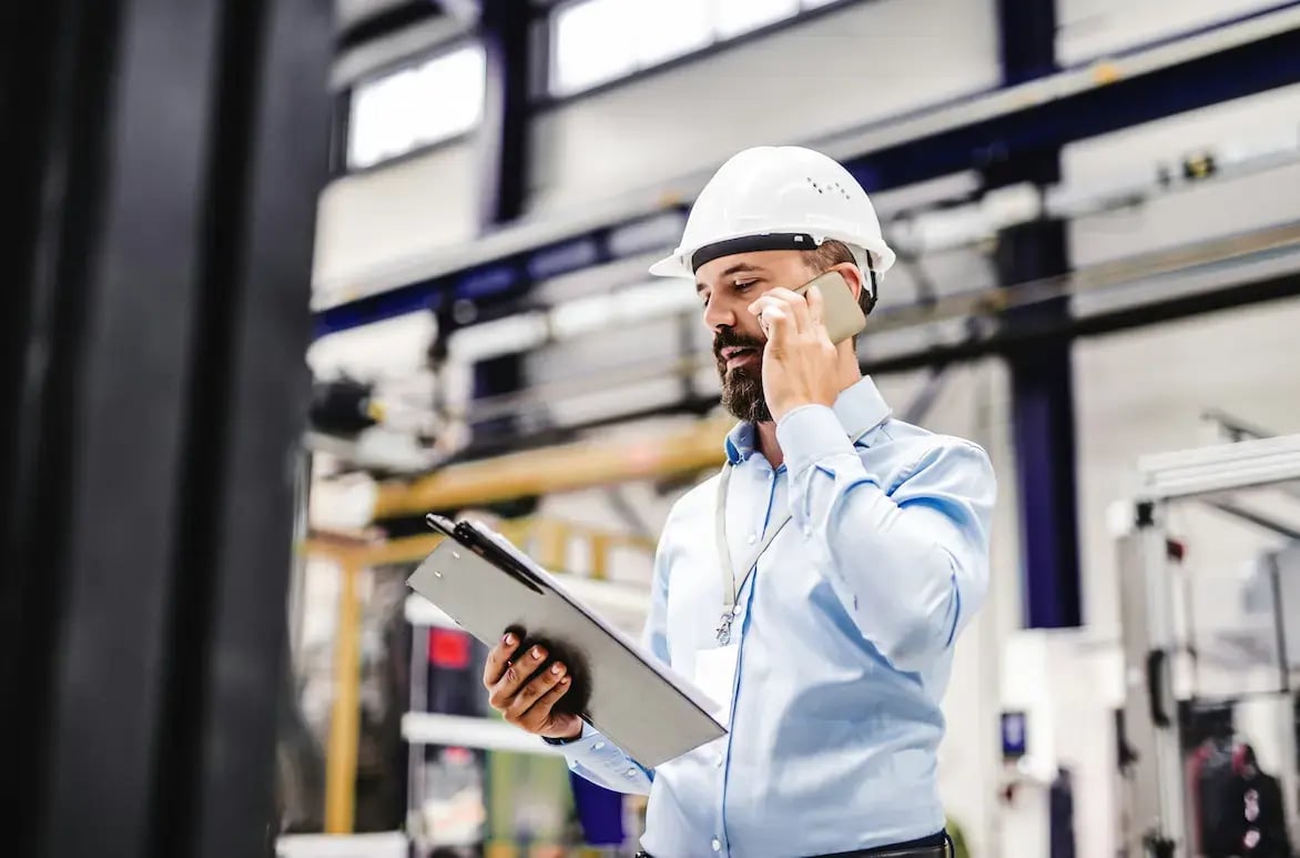 como-utilizan-los-ingenieros-del-sector-industrial-los-medios-digitales